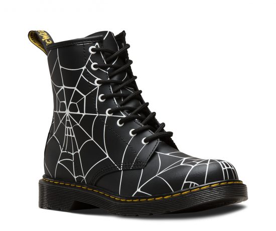 doc martens skull